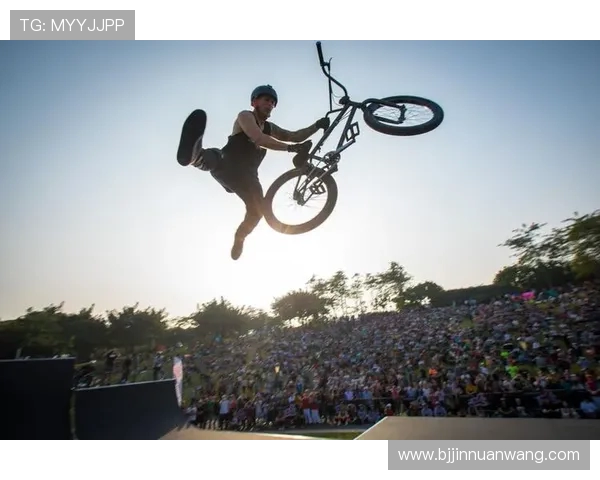 深圳极限运动队荣登全国团队协作排行榜首位引领极限运动新风潮