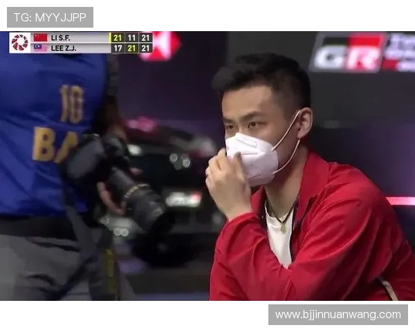 深圳羽毛球队与西安羽毛球队赛后复盘团队协作的成功与不足分析