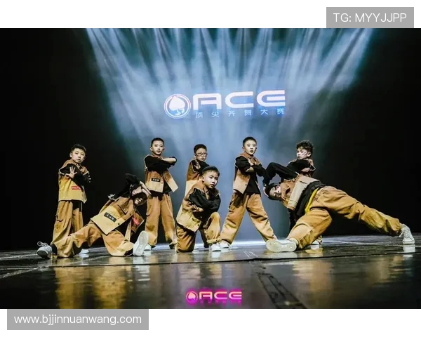 深圳街舞队的奋斗与荣耀：一段不平凡的突破之旅