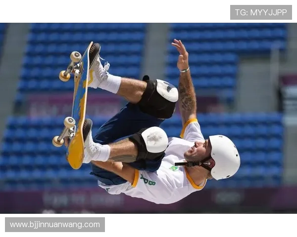 赛后分析:西安滑板队与成都滑板队的竞技状态与表现对比 赛后分析:西安滑板队与成都滑板队的竞技状态与表现对比